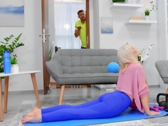 Lovita's face and body lack relevance cause Kristof wants twat