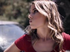 Outdoors quickie by the car with gorgeous stranger Kristen Scott