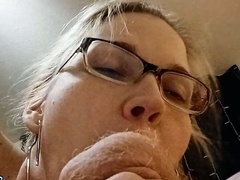 PAWG BBW MILF Toxic Lilly Gives Close-Up BJ to Tyson Phoenix