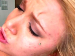 Work in the office is so boring that Dakota Skye decides to fuck