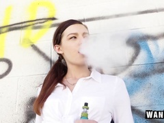 Unprotected sex with cute college girl Avery Moon ends in a huge creampie! Oops!