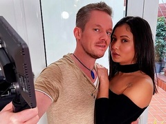 Jade Presley: Give Me A Creampie