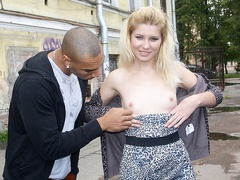 Hot outdoor fuck with a nasty blonde