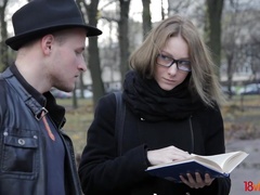 Picked up outdoors nerdy girl Alice Marshall gives nice head