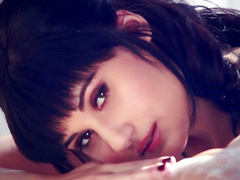 Solo video with erotic beauty Rivi Madison