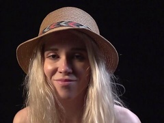 All-natural naked body of a very passionate small-tit blonde Mary A