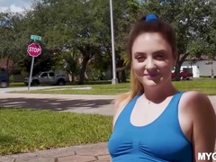 Kinsley Kane - Loves Cock Gf