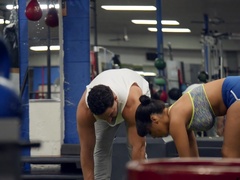 Kosame Dash's excellent gym fuck helps her burn more calories