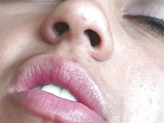 Killing well shaped mulatto chick plaus dick on her bed at home