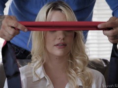 Sexy blindfolded girl Kenna James stands on knees to give proper blowjob