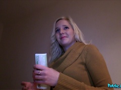 Amateur blonde babe Alice Rose takes money for a quickie sex