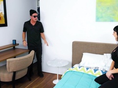 Couple decides to rub a house but it turns into sex action