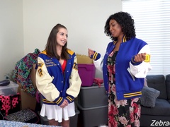 Dirty schoolgirls September Reign and Spencer Bradley share a dick