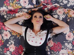 Fun FFM threeway for frisky brunettes Alexis Fawx and Aubree Valentine