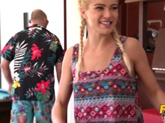 Amateur girlfriend Cherry Kiss fucked by two guys at the same time