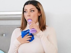 Curvy Latina MILF drags ex-girlfriend into one last encounter