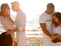 Anita Bellini and Belle Claire are getting pleasure from double penetration