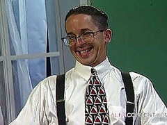 Three sluts love to fuck and suck dildo