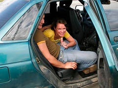 Slutty hottie Mia opens her tight cunt for a filthy driver