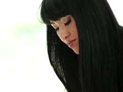 White customer of massage parlour asks Asian goddess for sex