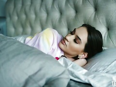 Cutie Knows The Intruder