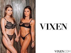 Adriana Chechik and Jill Kassidy are getting fucked in the bed