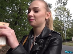 Outdoor sex in the woods with Jenny Wild