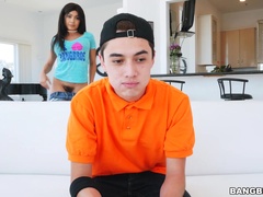 Lad does the deed with remarkably sexy babe Aaliyah Hadid