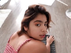 Teen was so lecherous that friend had to make it with her