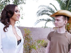 Lucky boy receives an invaluable sexual education from Isis Love
