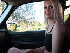 Awesome Victoria Steffanie takes care of a dick in the car