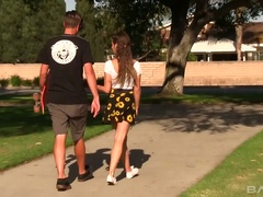 Man eating babe Cassidy Klein enjoys having sex with one kinky dude