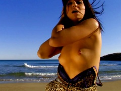 Aitziber and seductive Julia De Lucia having wild sex at the beach